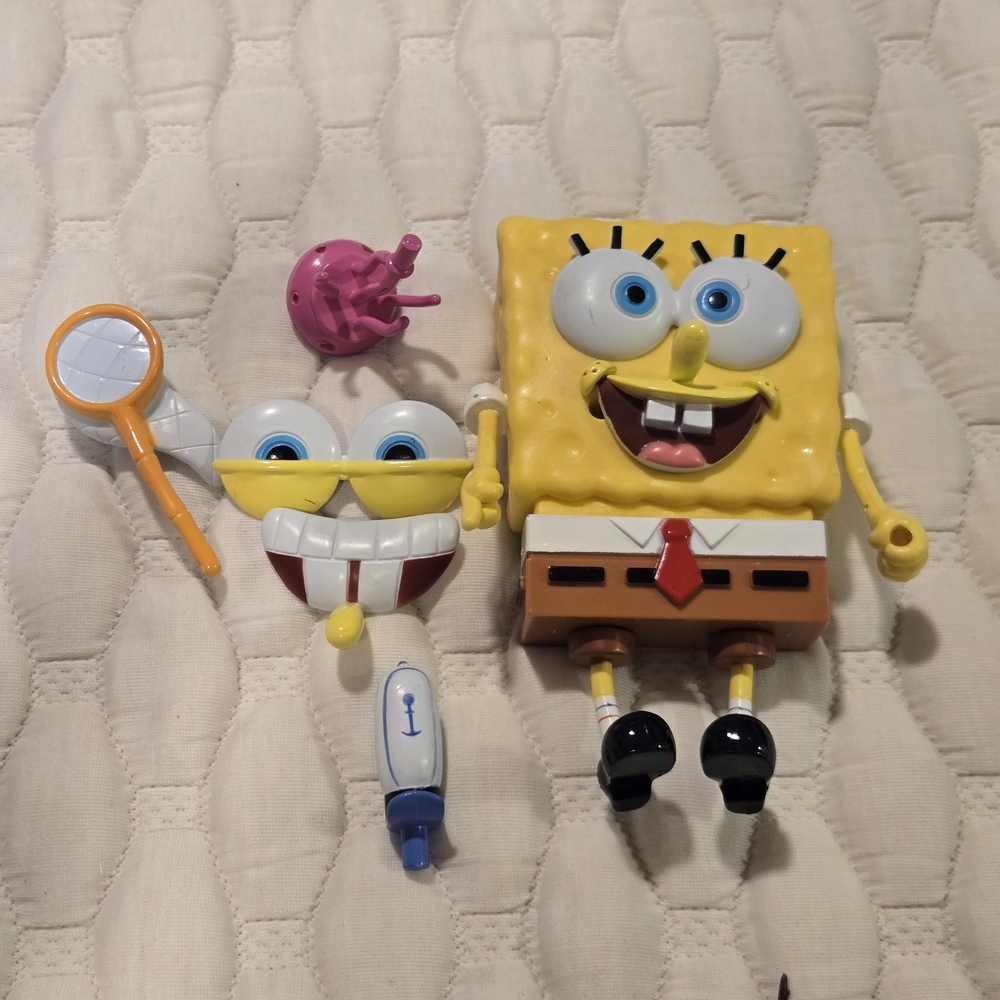 SpongeBob SquarePants Playset - Yellow and Pink